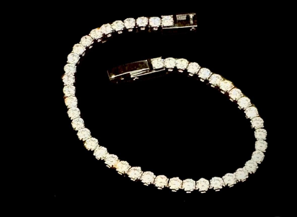 7.5” 14K White Gold Stainless Steel Tennis Bracelet