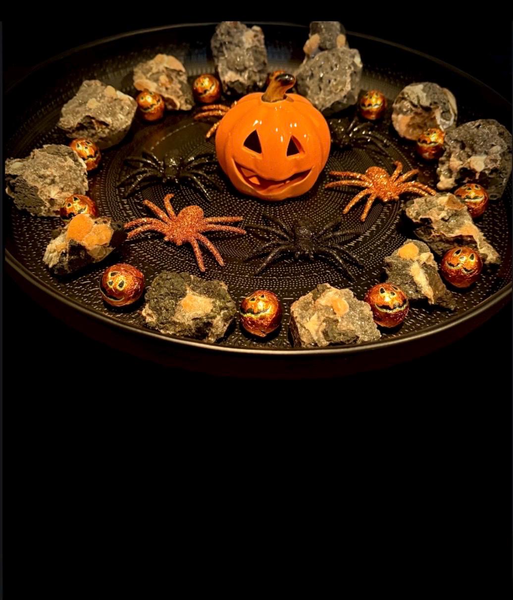 Authentic Druzy Thomsonite Zeolite Maharashtra, India