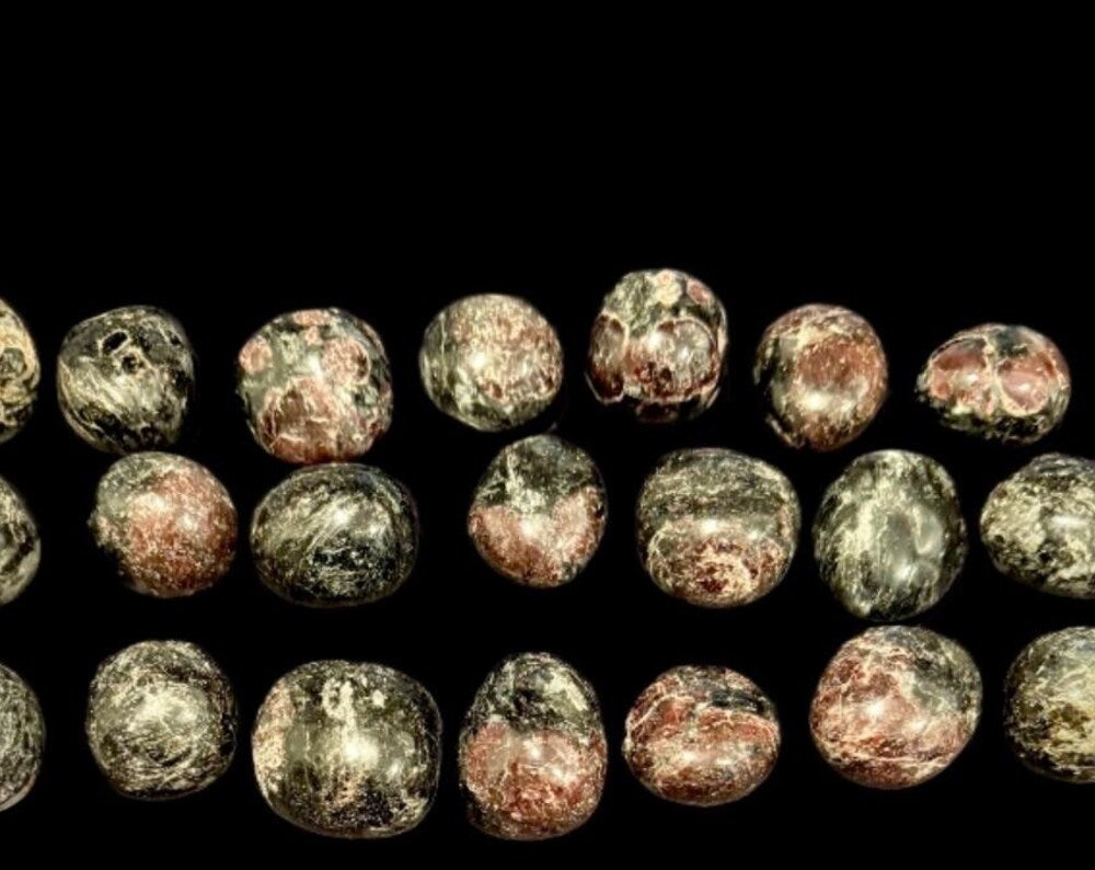 Garnet With Astrophyllite